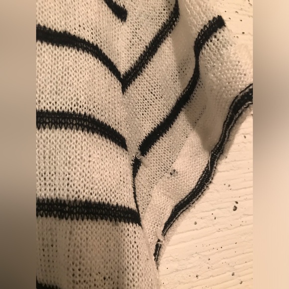 Bebe light weight knitted short sleeve - Picture 3 of 3